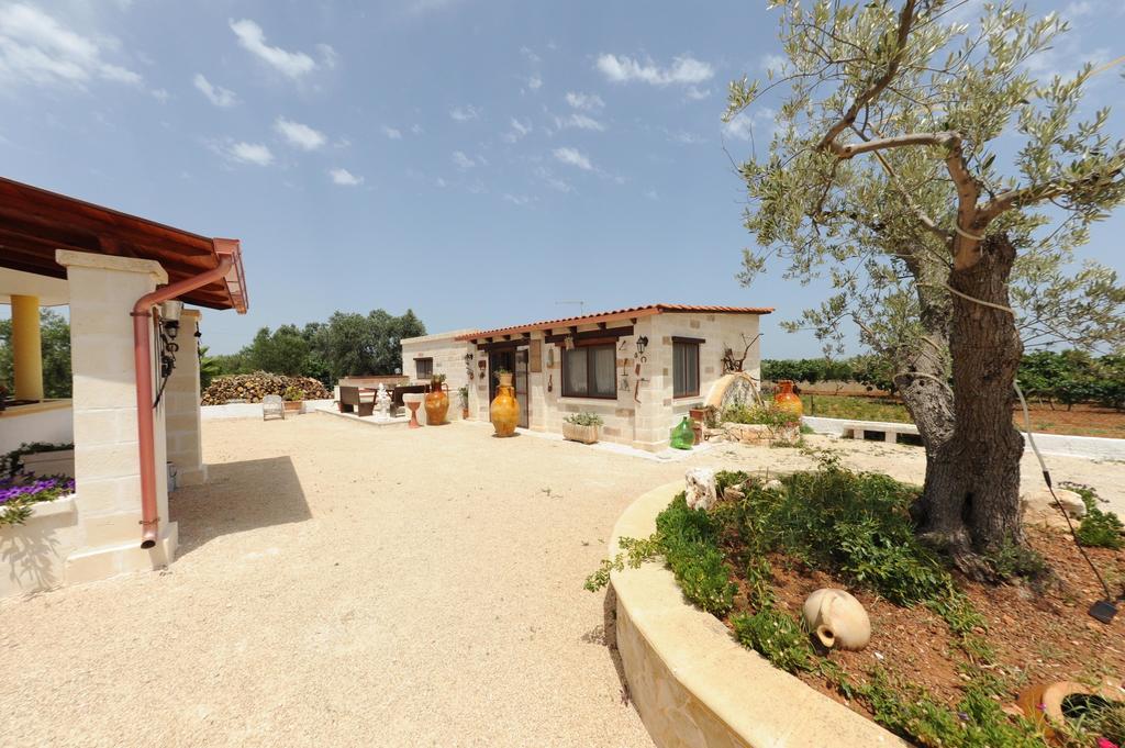 B&B Il Giardino Degli Ulivi Torre Santa Sabina Extérieur photo